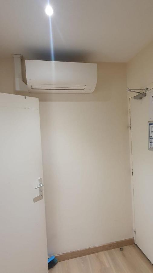 Hotel Le Privilege La Courneuve Dış mekan fotoğraf