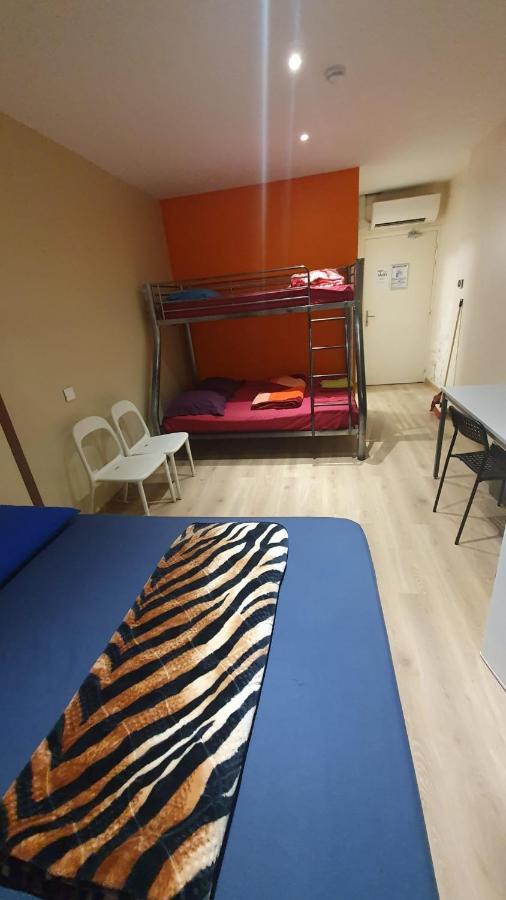 Hotel Le Privilege La Courneuve Dış mekan fotoğraf