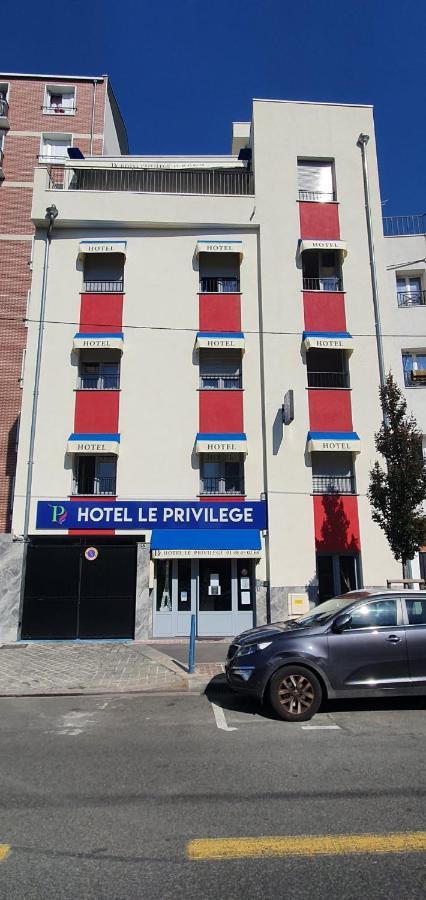 Hotel Le Privilege La Courneuve Dış mekan fotoğraf