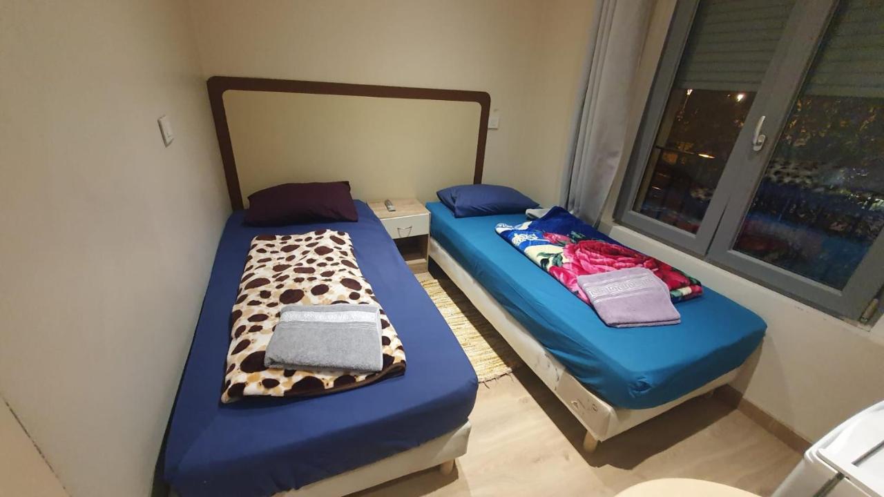 Hotel Le Privilege La Courneuve Dış mekan fotoğraf
