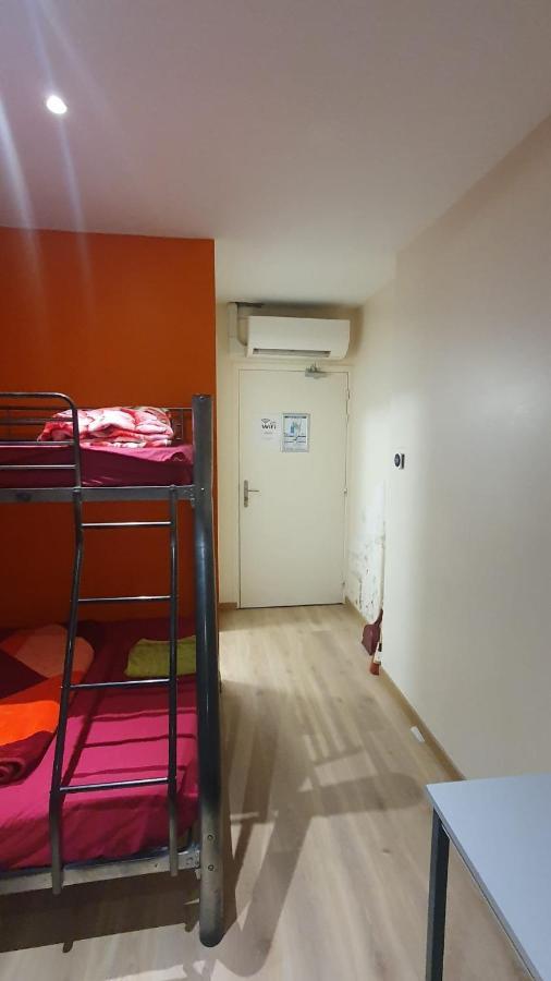 Hotel Le Privilege La Courneuve Dış mekan fotoğraf