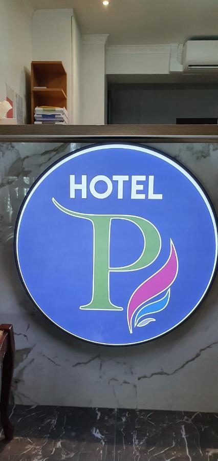 Hotel Le Privilege La Courneuve Dış mekan fotoğraf